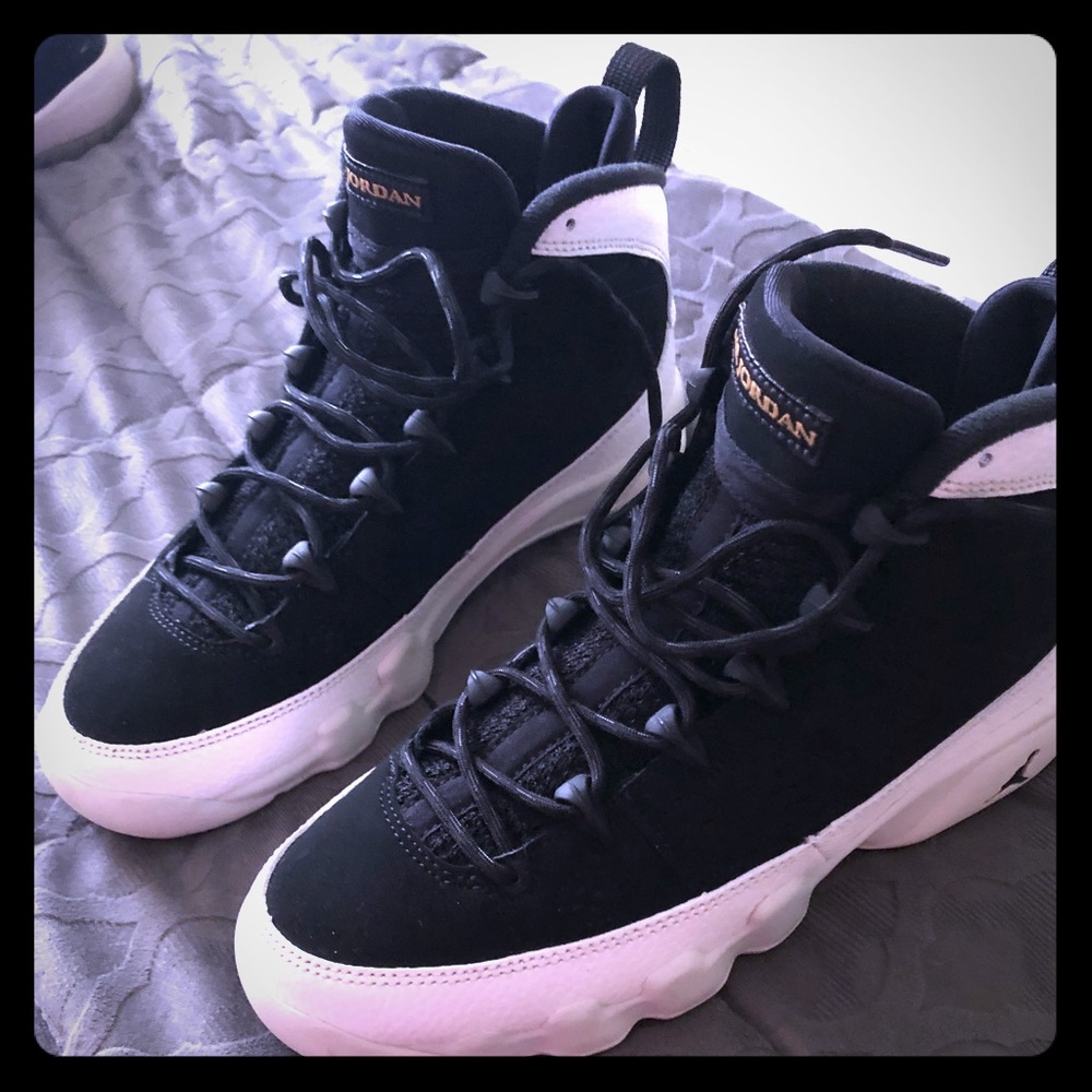 SOLD..Retro 9s
